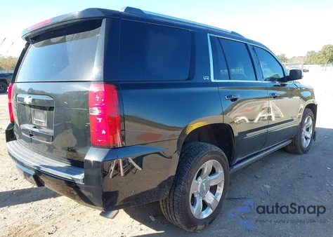 2015 Chevrolet Tahoe Ltz z USA, uszkodzony, nr VIN 1GNSKCKC3FR130278